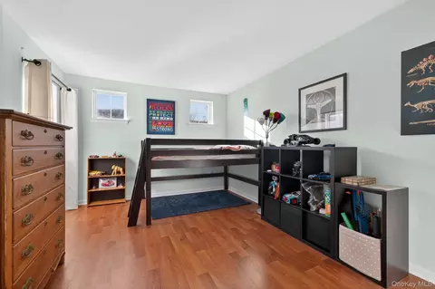 Bedroom - 223 Eagleton Dr, Monroe, NY 10950 photo 6 of 7