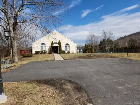 Exterior - 223 Eagleton Dr, Monroe, NY 10950 photo 6 of 11