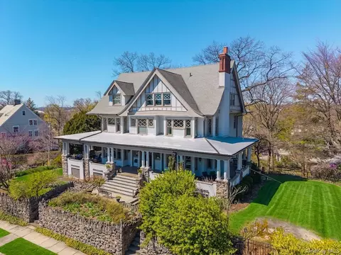 159 Corlies Ave, Pelham, NY 10803