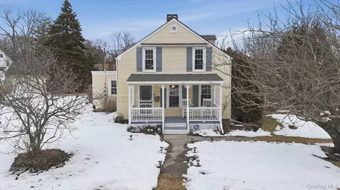 149 Union Ave, Islip, NY 11751