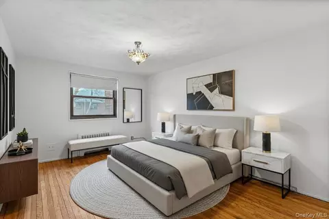 Bedroom - 199-18 19th Ave #18, Whitestone, NY 11357 photo 1 of 3