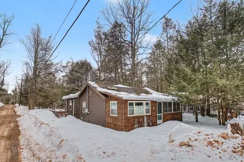 36 W Read Ave, Bethel, NY 12720