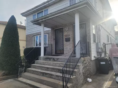 29-31 Falcon Ave, Far Rockaway, NY 11691