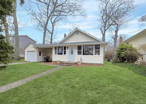 473 Michigan St, Ronkonkoma, NY 11779