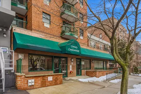 83-71 116th St #4B, New York, NY 11418