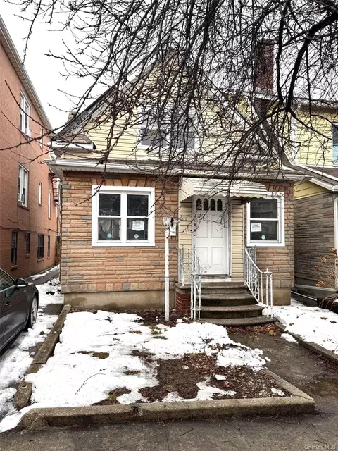 1627 Pilgrim Ave, New York, NY 10461