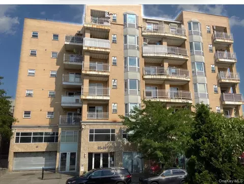 93-05 37th Ave #3F, New York, NY 11372