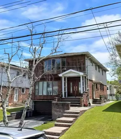 243-60 72nd Ave, New York, NY 11362