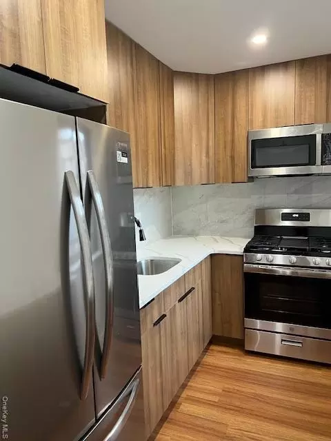 216-17 48th Ave #2B, Bayside, NY 11361