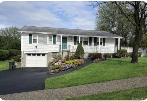 42 Sparkill Ave, Orangetown, NY 10983