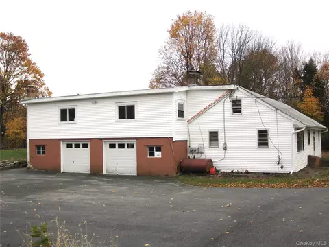 216 A And 216 B Hobbs Ln, Stanford, NY 12514