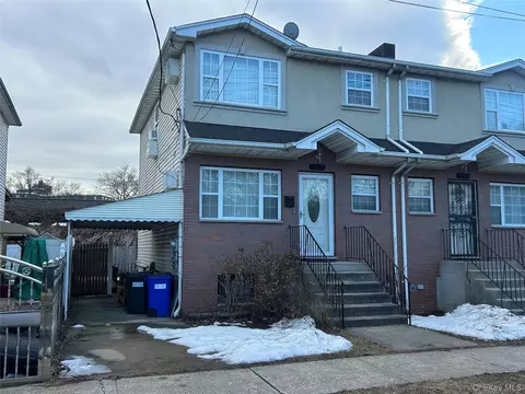 11606 Marsden St, Jamaica, NY 11434
