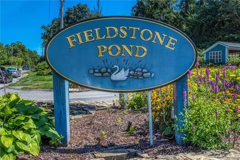 1107 Somerset Knl, Southeast, NY 10509