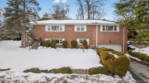 15 Chauncey St, Tuckahoe, NY 10707