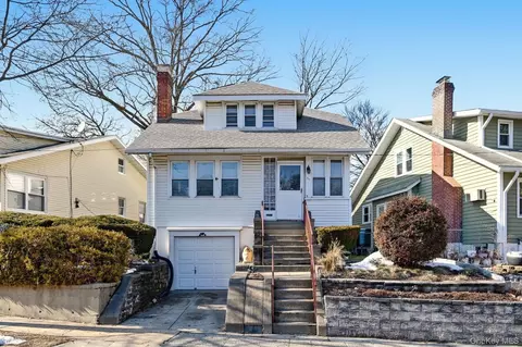 62 Washington Blvd, Mount Vernon, NY 10550