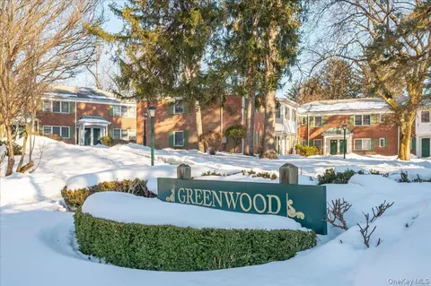 580 Bedford Rd #8, Mount Pleasant, NY 10570