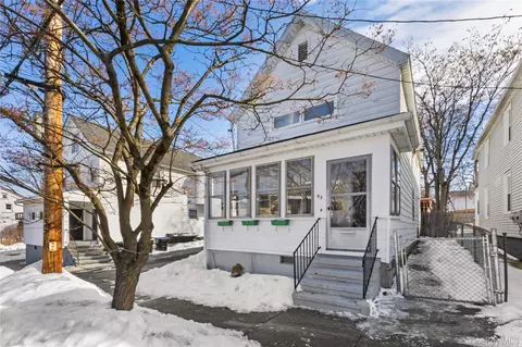 93 Albany St, Poughkeepsie, NY 12601