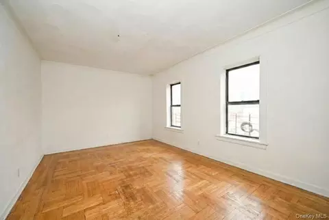 83-44 Lefferts Blvd #3C, New York, NY 11415