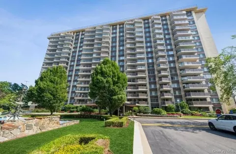 18-15 215 St #PH F, New York, NY 11360