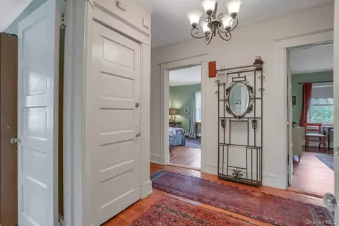 Entry Way - 105 Hooker Ave, Poughkeepsie, NY 12601 photo 3 of 3