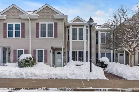 899 Altessa Blvd, Melville, NY 11747