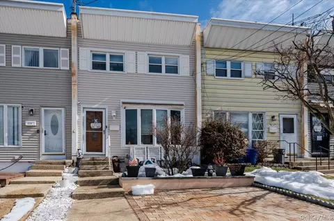 512 Prentiss Ave, New York, NY 10465