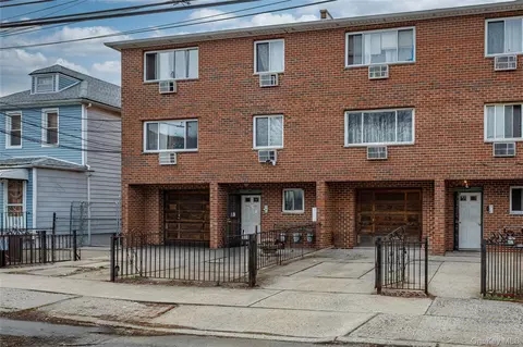 541 Edison Ave, New York, NY 10465