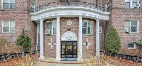 110-55 72 Rd #601, Forest Hills, NY 11375
