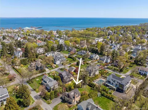 47 Centre St, Rye, NY 10580