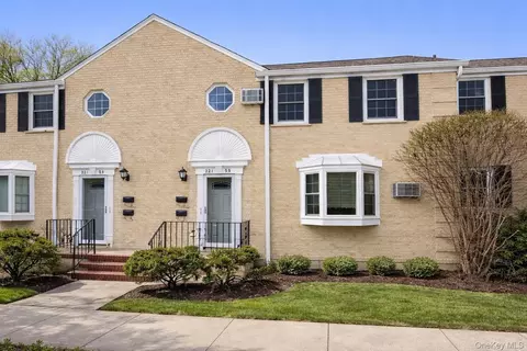 22105 67th Ave #1A, Oakland Gardens, NY 11364