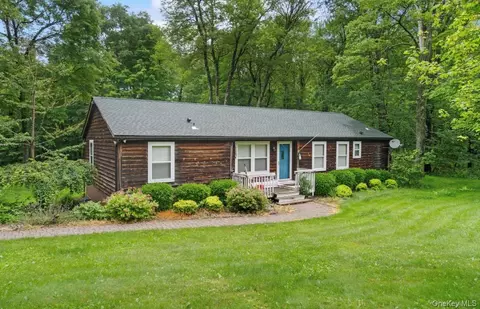 34 H Urban Dr, Clintondale, NY 12515