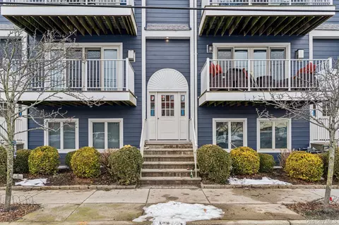 149 Monroe Blvd #149, Long Beach, NY 11561
