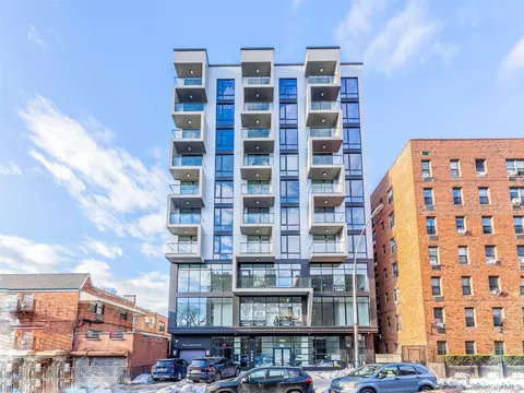 134-11 Franklin Ave #6E, Flushing, NY 11355