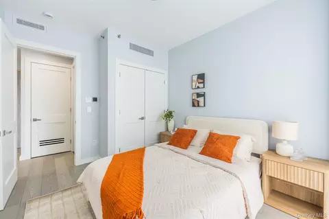 Bedroom - 134-11 Franklin Ave #8D, Flushing, NY 11355 photo 2 of 4