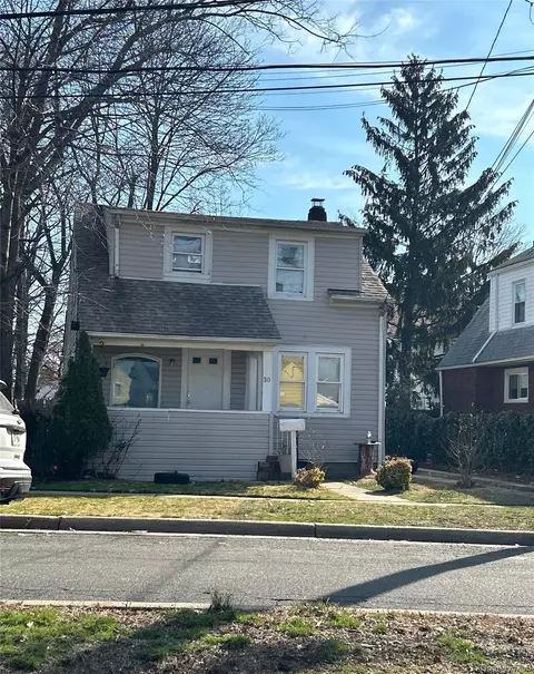 30 Pierson Ave, Hempstead, NY 11550