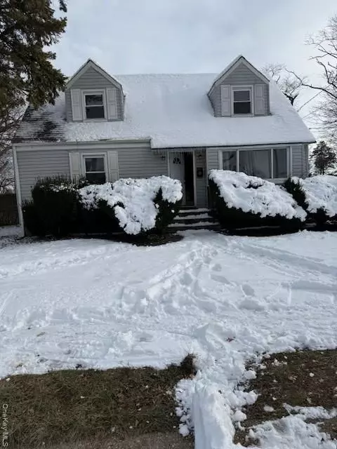 48 Cliff Ave, Hempstead, NY 11550
