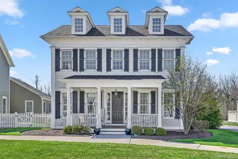 32 Cowdrey St, Warwick, NY 10990