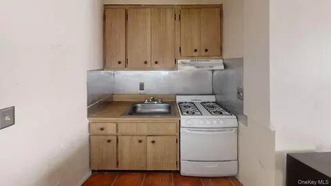 30 Fleetwood Ave #5J, Mount Vernon, NY 10552