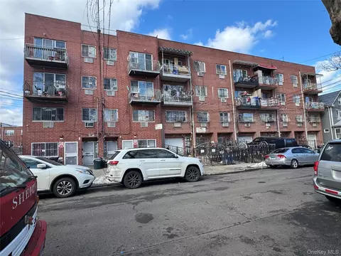 104-37 37th Rd, New York, NY 11368