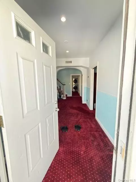 Entry Way - 48 Church St, Patchogue, NY 11772 photo 2 of 2