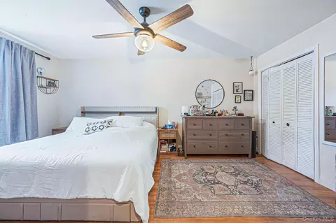 Bedroom - 73 Fairharbor Dr #73, Patchogue, NY 11772 photo 1 of 3