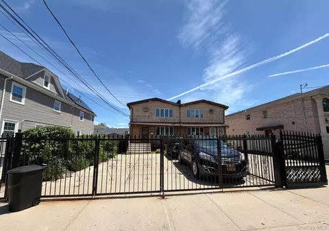 130-21 140th St, Jamaica, NY 11436