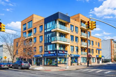311 Saint Nicholas Ave #3H, Ridgewood, NY 11385