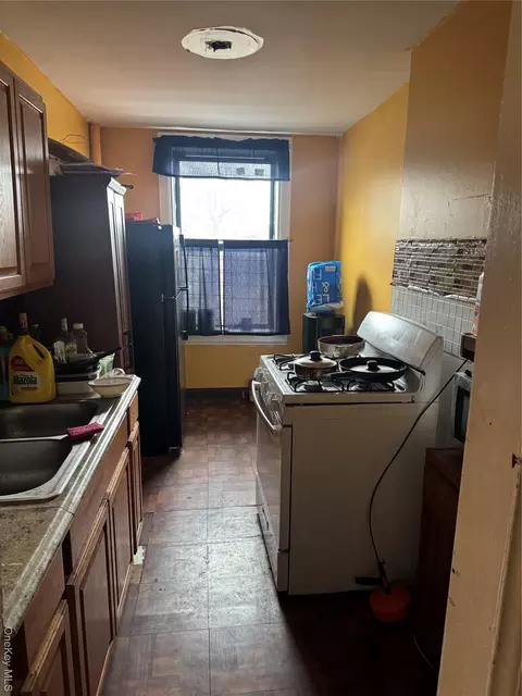 530 E 159th St #47, New York, NY 10451 photo 4