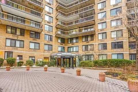 138-35 Elder Ave #5B, New York, NY 11355