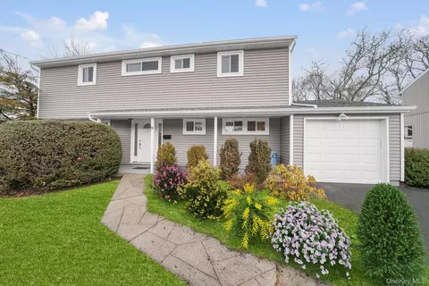 9 Northern Rd, Greenburgh, NY 10530