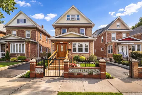 14516 110th Ave, Jamaica, NY 11435