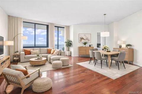 13835 Elder Ave #PENTHOUSE F, New York, NY 11355