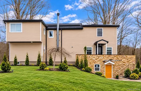 24 Johnsontown Rd, Ramapo, NY 10974