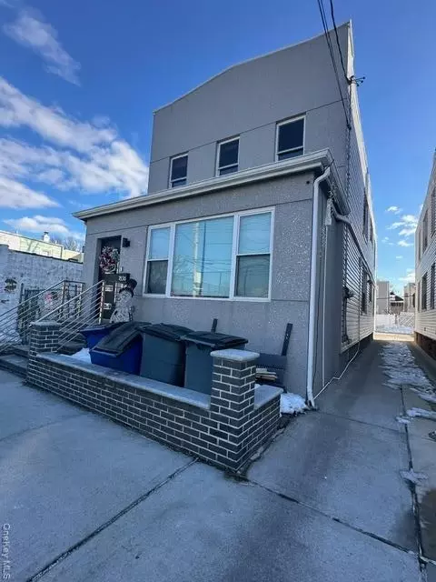 7836 69th Ave, New York, NY 11379